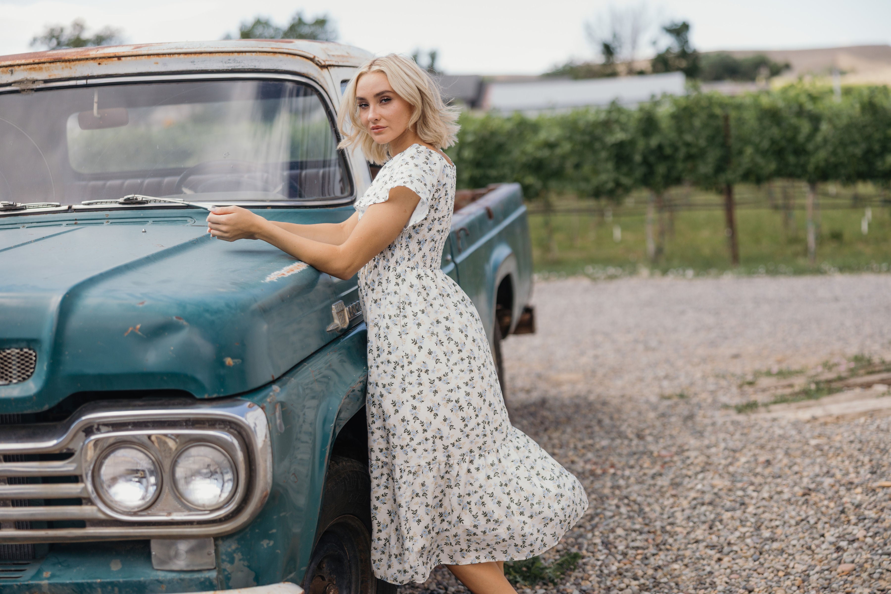 THE KENDALL IN BLUEDYED PETAL