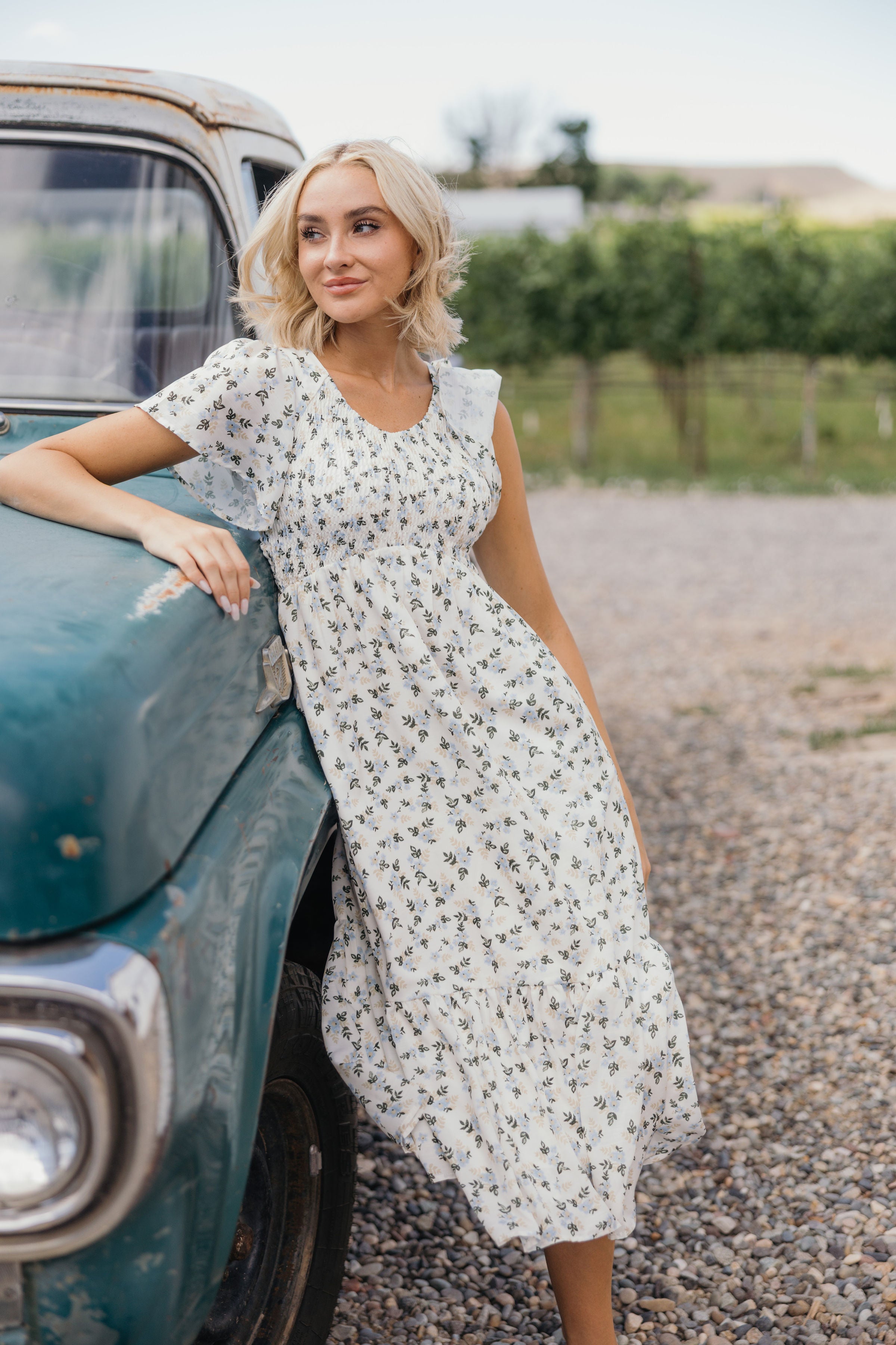 THE KENDALL IN BLUEDYED PETAL