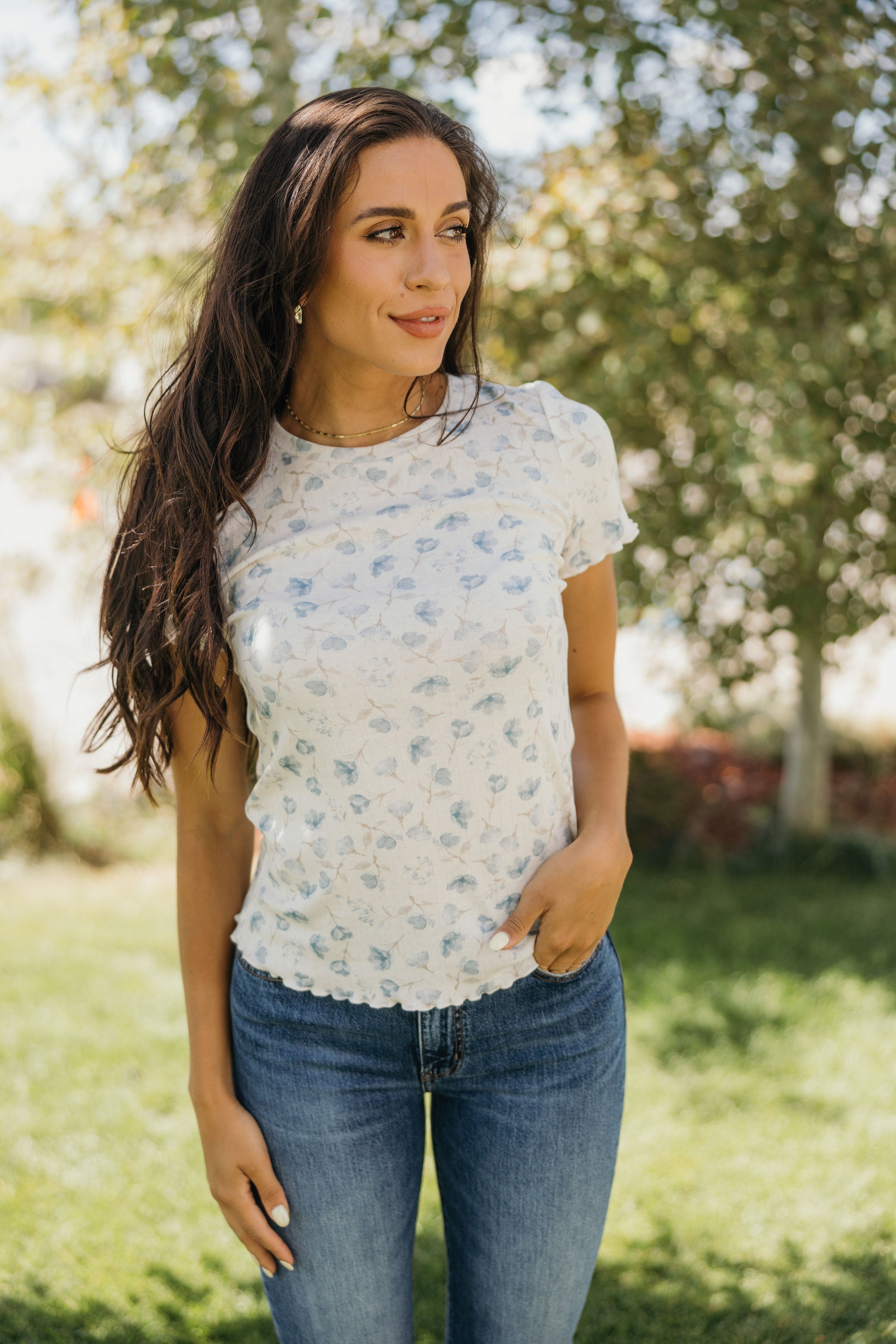 LETTUCE EDGE TEE IN BLUE HORIZON BLOOM