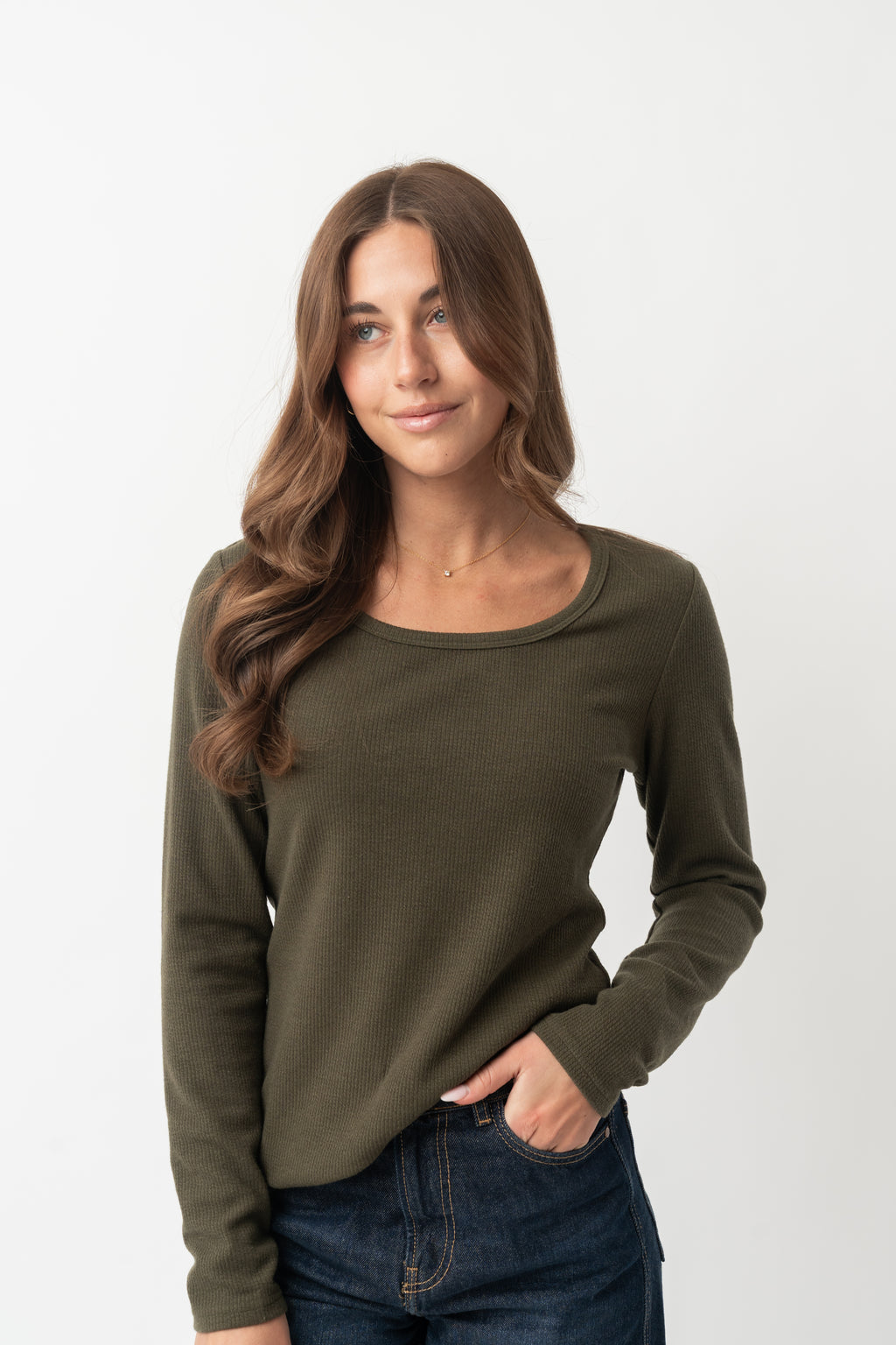 LONG SLEEVE SCOOP TEE IN MOUNTAIN VIEW