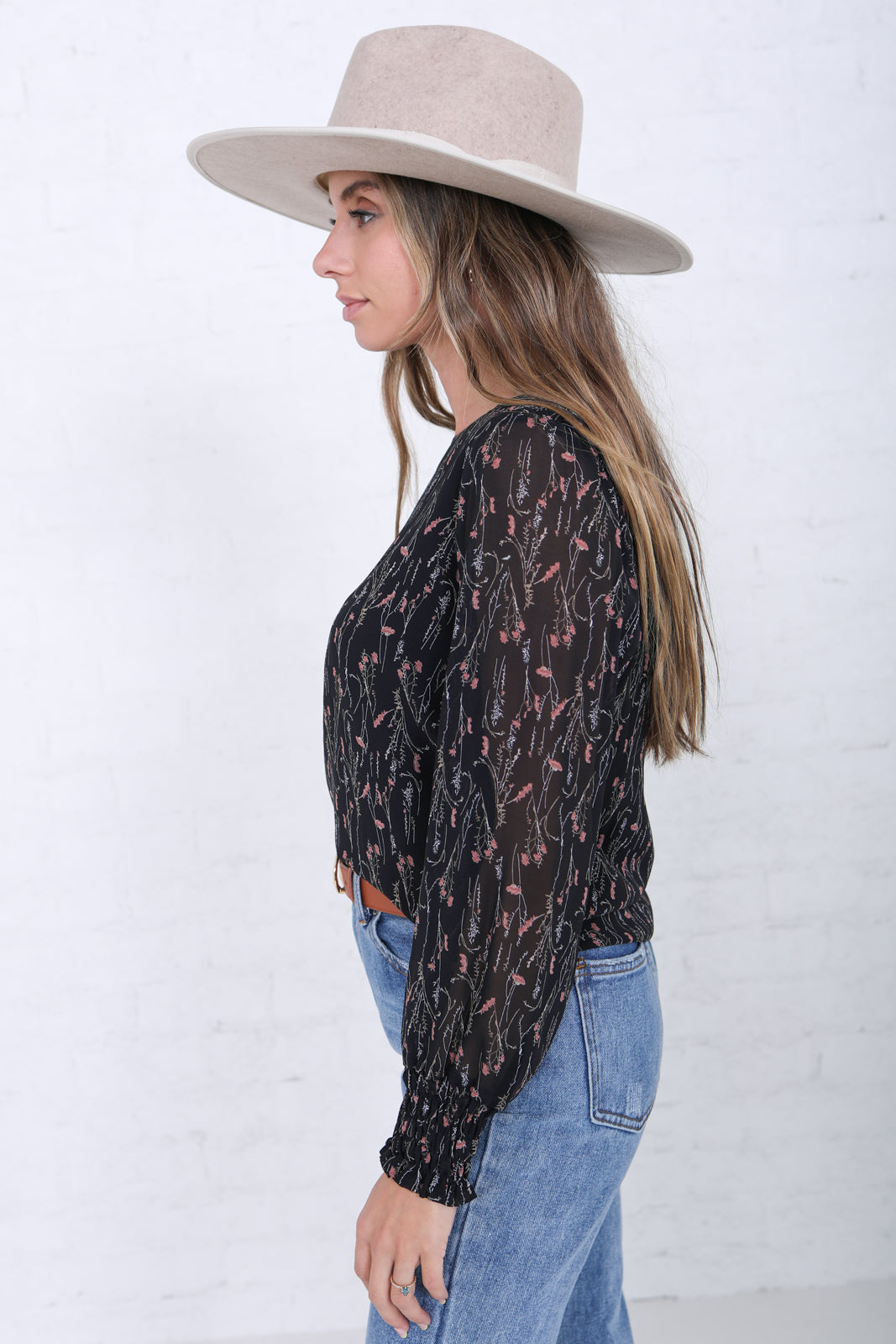SMOCKED CUFF BLOUSE IN BLACK VINES FINAL SALE