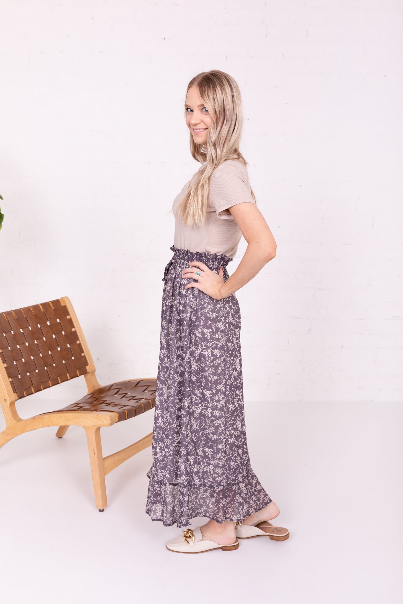 BUTTON FRONT SKIRT IN PEWTER BRANCHES FINAL SALE