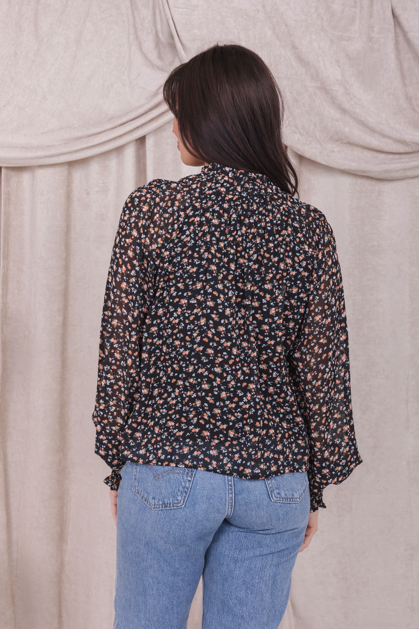 FLOWY LONG SLEEVE IN TERRACOTTA CARNATIONS FINAL SALE